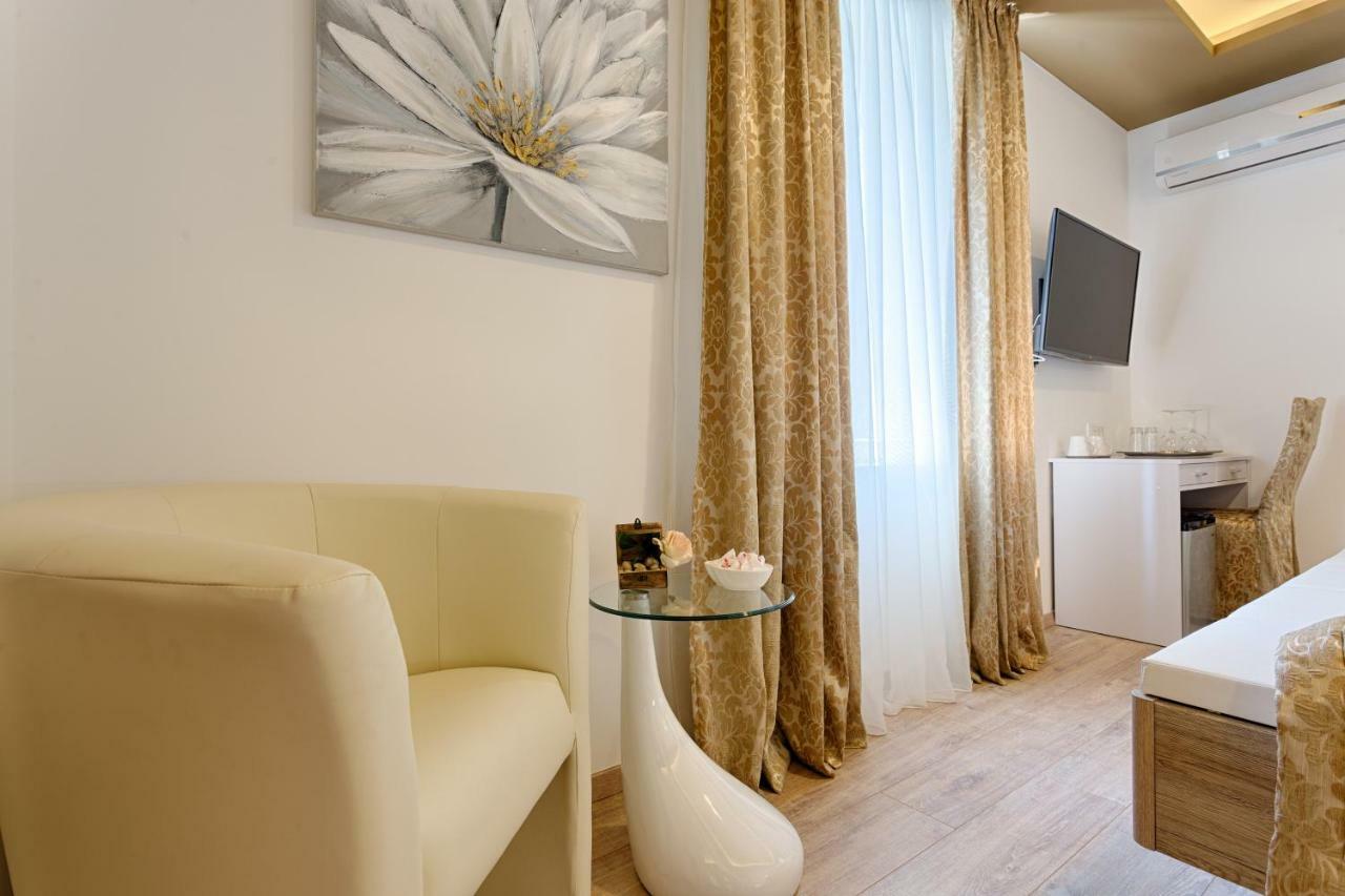 Luxury Floramye (adults Only) 4*